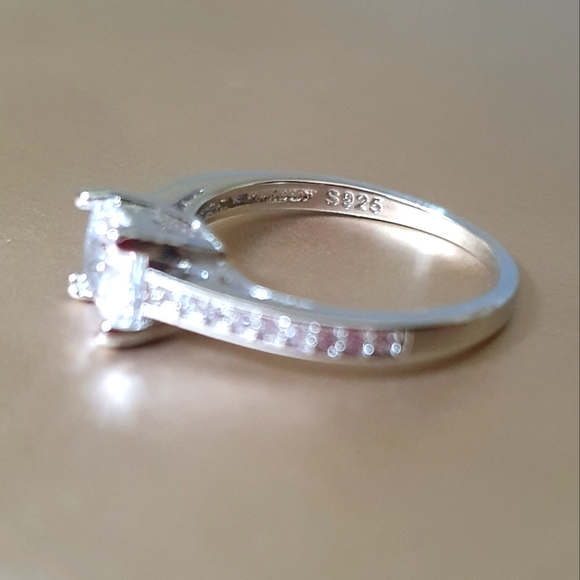 New 925 Sterling Silver Princess Cut Diamond Ring - Picture 2 of 4